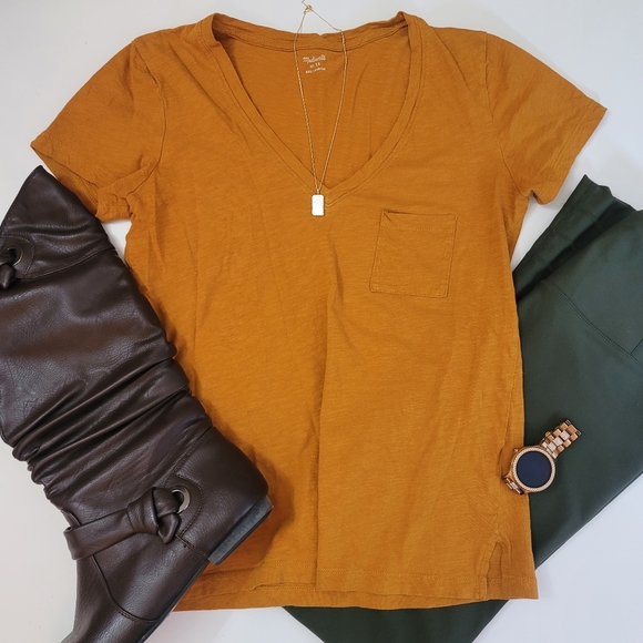 Madewell Tops - Madewell Toffee Orange Pocket V-Neck T-shirt - XS